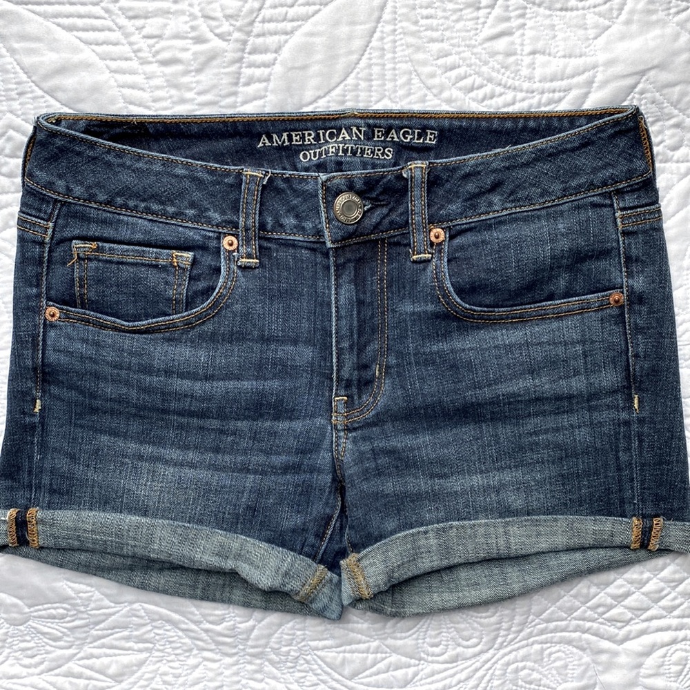American Eagle Denim Shorts MIDI Sz6 Super Stretch